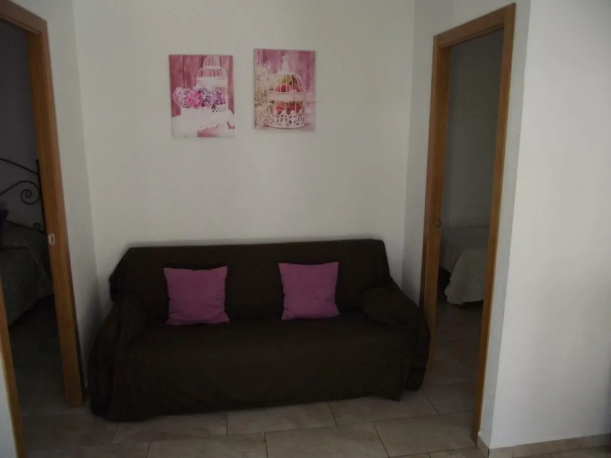 דירות קוניל דה לה פרונטרה Casa Claudia ספרד
